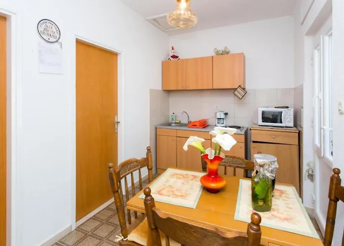 Anka - One-bedroom With Balcony And Sea View *