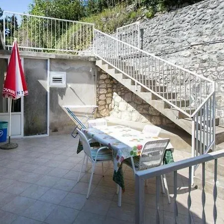 Daire Anka - One-bedroom With Balcony And Sea View Trsteno