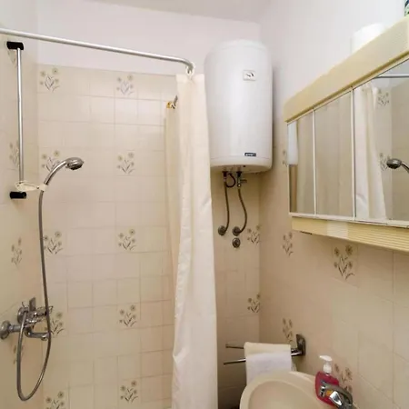 Anka - One-bedroom With Balcony And Sea View Daire