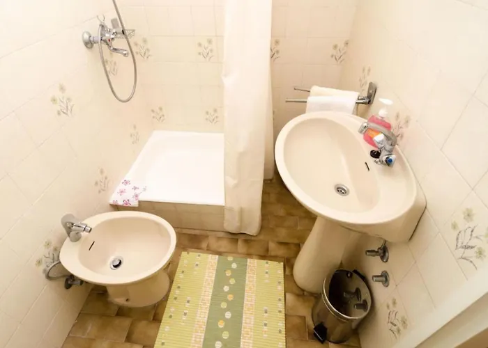 아파트 Anka - One-bedroom With Balcony And Sea View 트르스테노